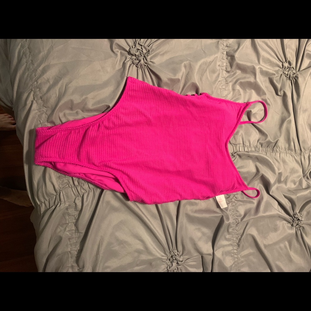 Lightly worn women’s one piece bathing suit